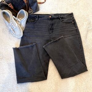 Loft Destructed High Rise Straight Crop Jeans In Washed Black Wash!!!
